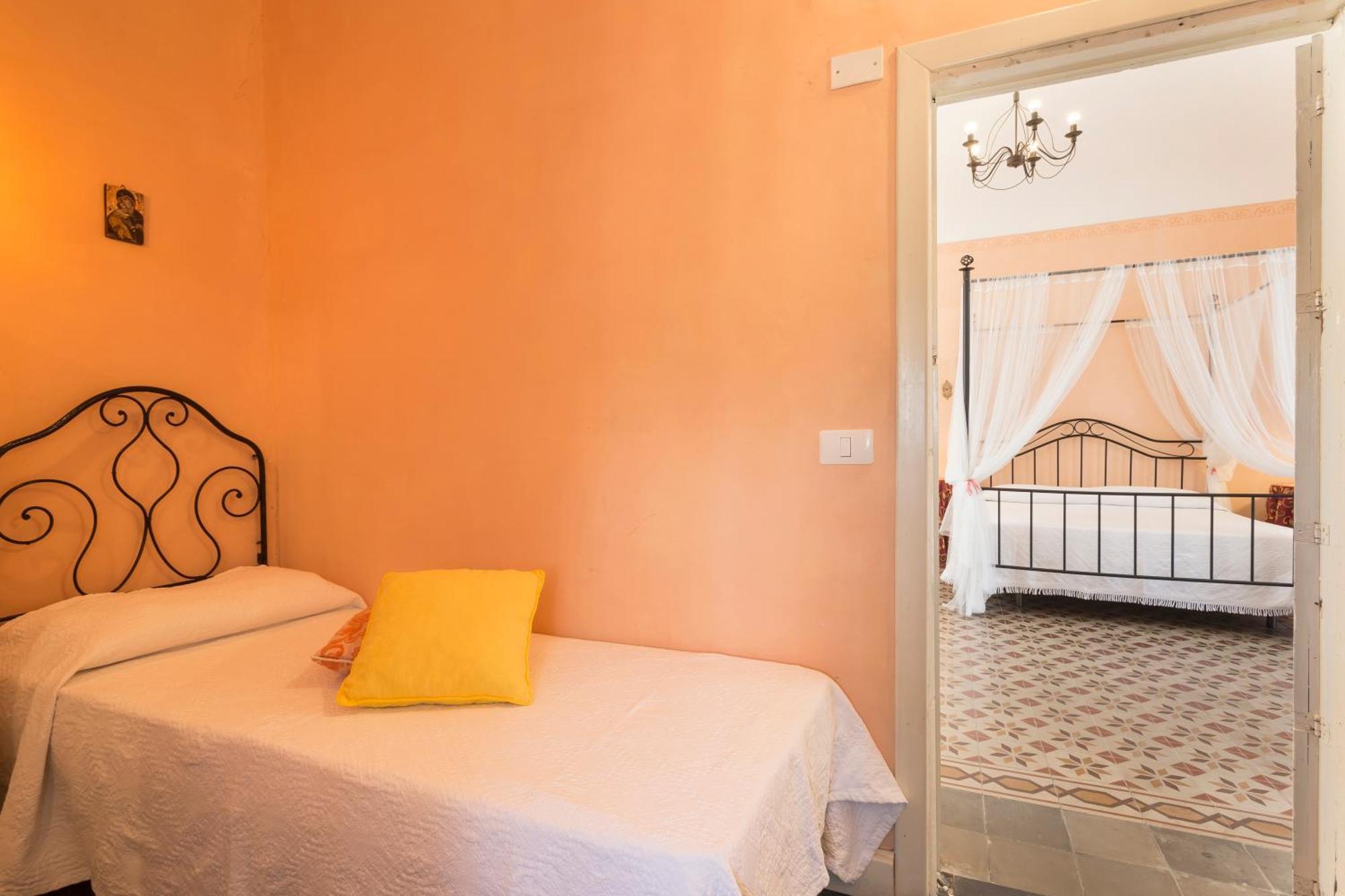Villa Zottopera - Dimora Di Sicilia Киарамонте Гулфи Екстериор снимка